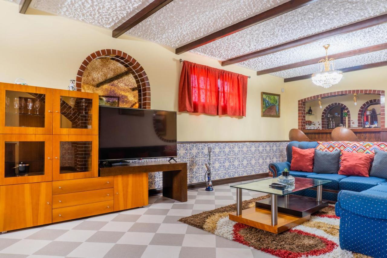 Pinheiro Sun&Beach House Ponta Delgada Kültér fotó